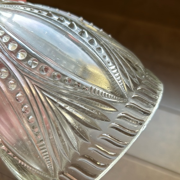 Vintage Bead Oval & Fan Spoon 208 by Diamond Flint Glass Co. (Reproduction) - Picture 7 of 16